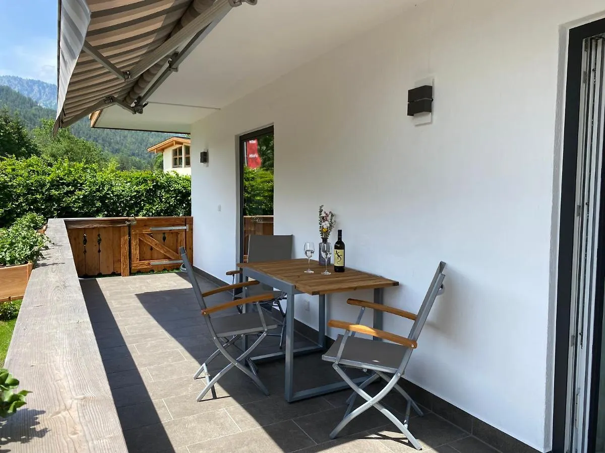 Apartment Ferienwohnung Hoffmann-Schiffer Bischofswiesen